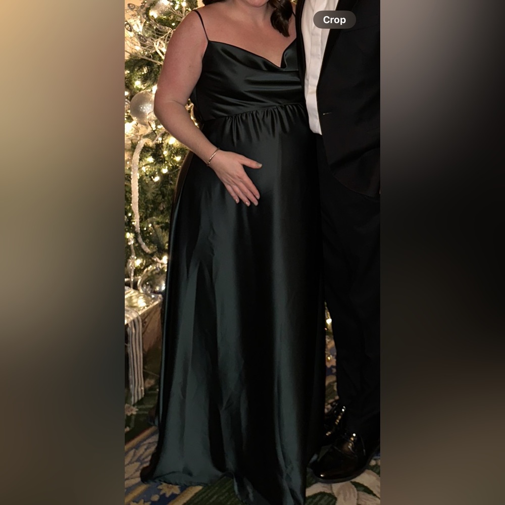 Amsale - Polly - Maternity - Bridesmaid dress in Hunter Green. Size 18.